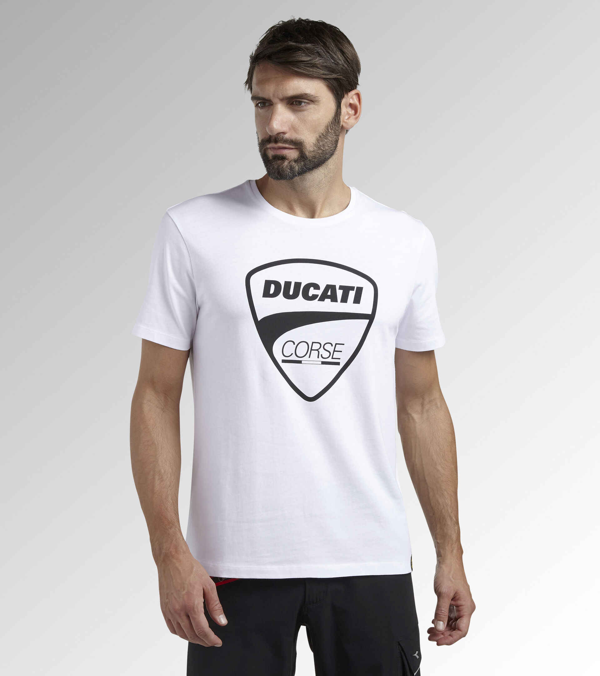 Camiseta manga corta - Diadora Utility x Ducati Corse T-SHIRT GRAPHIC DUCATI BLANCO VIVO - Utility
