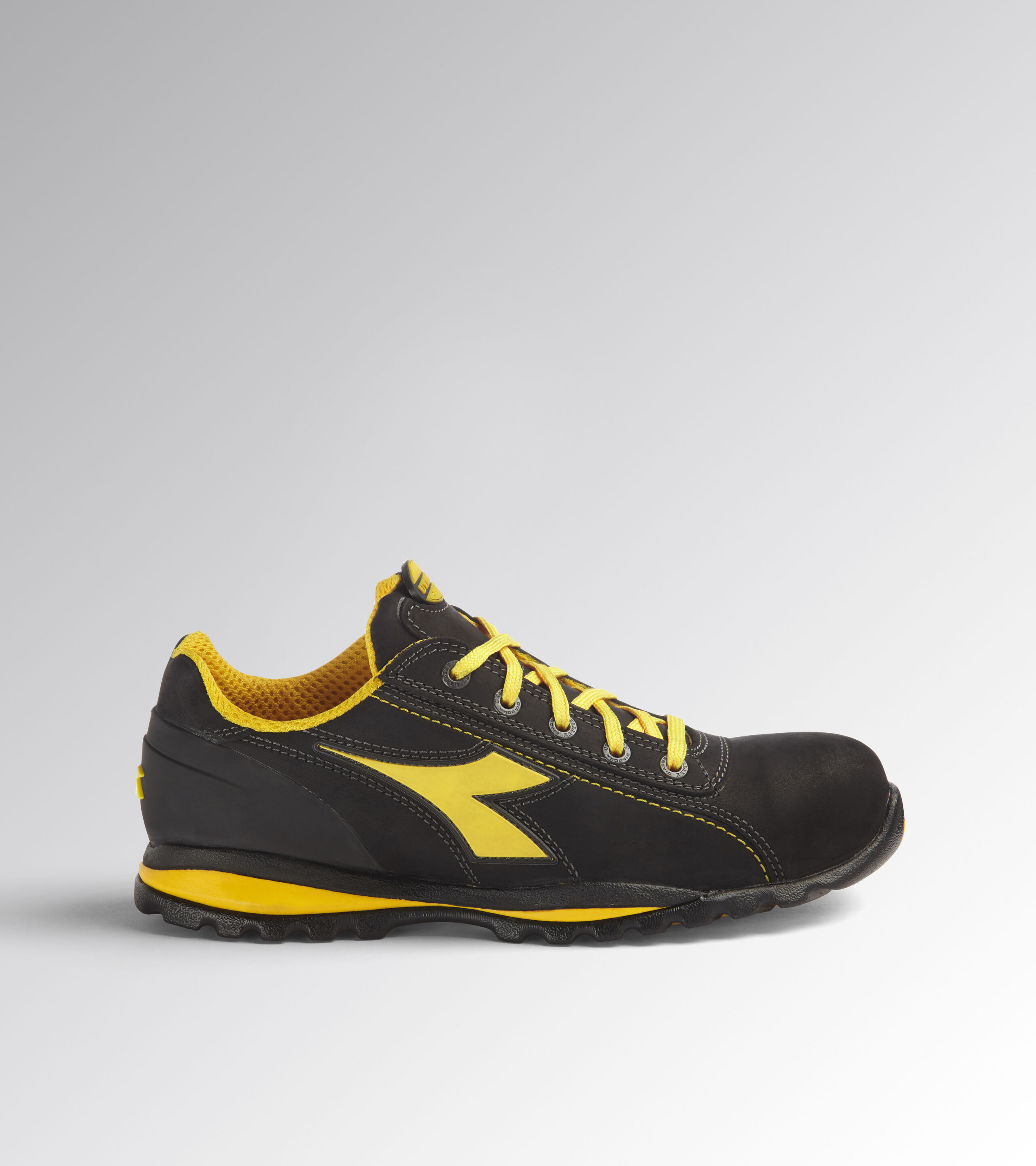 Diadora safety sales trainers