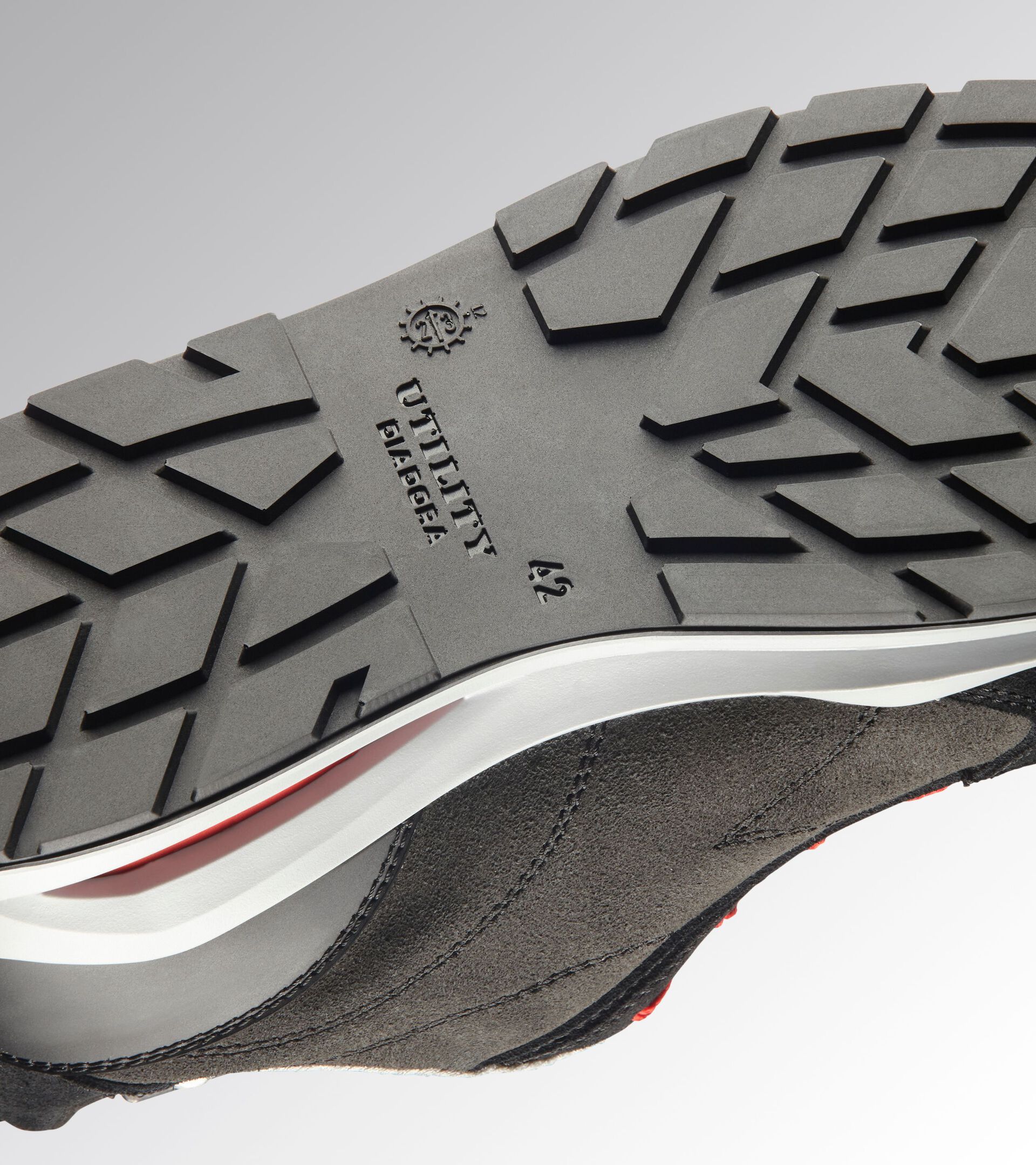 Scarpa antinfortunistica bassa RUN NET AIRBOX LOW S3S FO SR GRIGIO ASFALTO/ARGENTO/ROSSO - Utility