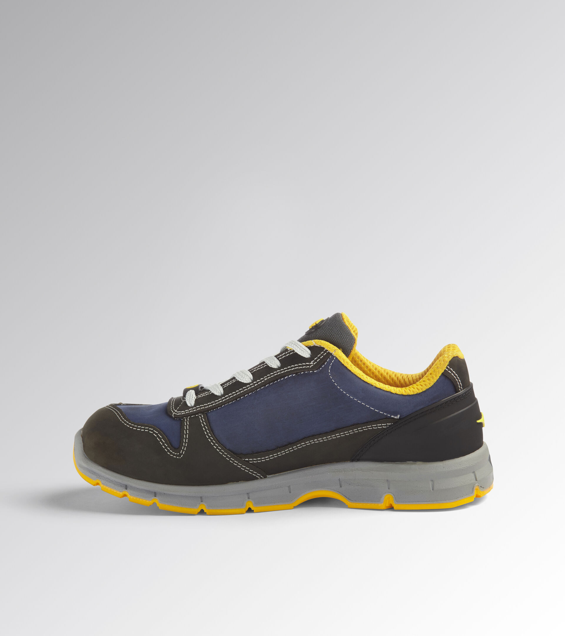 RUN LOW S3 SRC ESD Low safety shoe - Diadora Utility Online Store